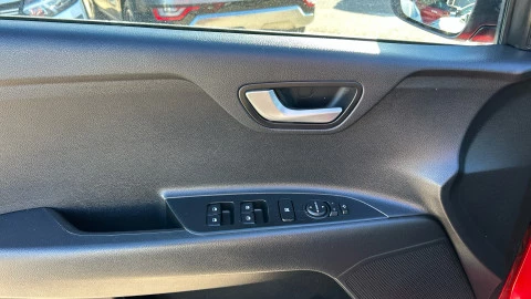 Kia Stonic 1.0 T-GDi 88kW (120CV) MHEV iMT Drive
