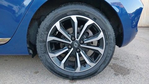 Renault Clio techno Eco-G 100cv (74kW)
