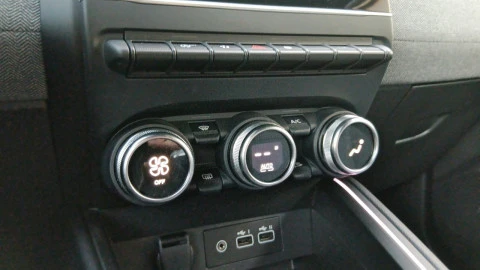 Renault Clio techno Eco-G 100cv (74kW)