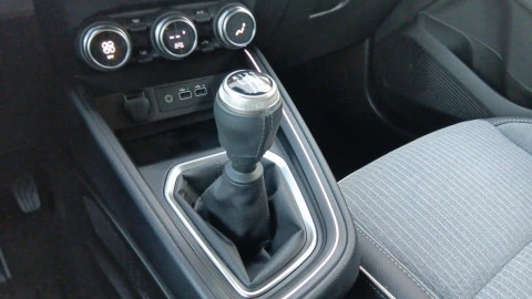 Renault Clio techno Eco-G 100cv (74kW)