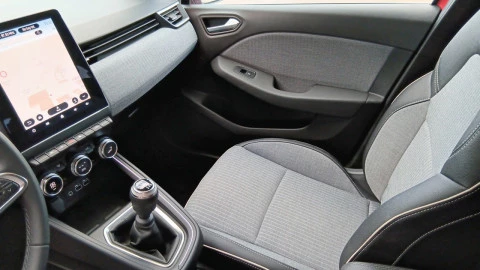 Renault Clio techno Eco-G 100cv (74kW)