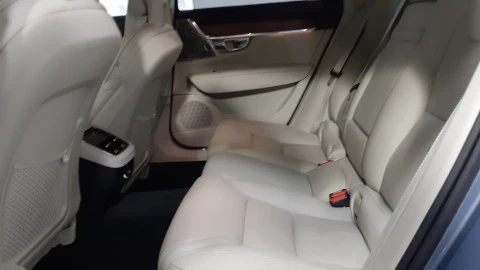 Volvo S90 SEDAN 2.0 D5 INSCRIPTION 4WD AUTOMATICO 235CV 4P
