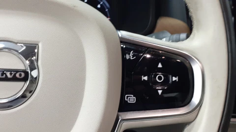 Volvo S90 SEDAN 2.0 D5 INSCRIPTION 4WD AUTOMATICO 235CV 4P