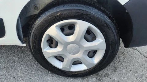 Dacia Dokker Essential 1.6 75kW (100CV) GLP -18