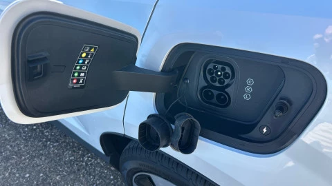 Volvo EX30 Single Motor Extended Range Ultra Auto