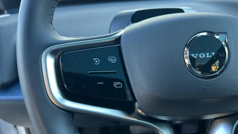 Volvo EX30 Single Motor Extended Range Ultra Auto