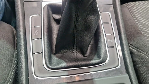 Volkswagen Golf Advance 1.0 TSI 85kW (115CV)