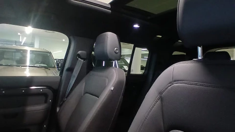 Land Rover Defender 3.0D I6 250 S 110 Auto 4WD MHEV