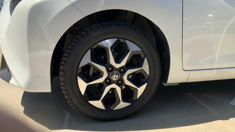 Toyota Aygo 1.0 70 x-sport