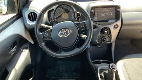 Toyota Aygo 1.0 70 x-sport
