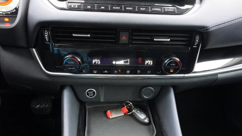 Nissan Qashqai DIG-T 116kW mHEV Xtronic Tekna