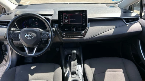 Toyota Corolla 1.8 125H ACTIVE TECH E-CVT SEDAN