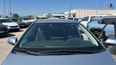 Toyota Corolla 1.8 125H ACTIVE TECH E-CVT SEDAN