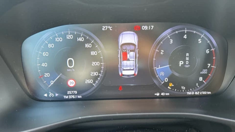 Volvo XC40 1.5 T3 R-Design Auto
