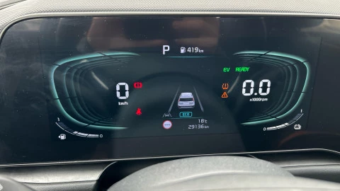 Kia Niro 1.6 GDi HEV 104kW (141CV) Drive