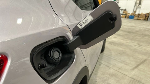 Volvo XC40 B3 G Plus Dark Auto 120 kW (163 CV)