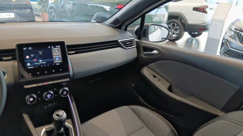 Renault Clio techno Eco-G 100cv (74kW)