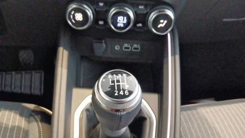 Renault Clio techno Eco-G 100cv (74kW)