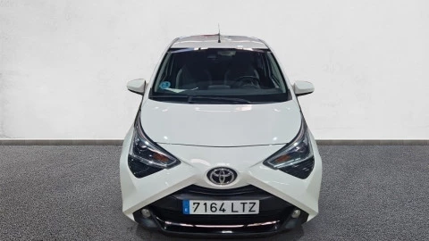 Toyota Aygo 1.0 70 x-play
