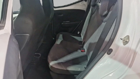 Toyota Aygo 1.0 70 x-play