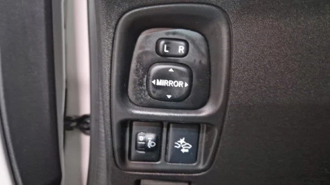 Toyota Aygo 1.0 70 x-play