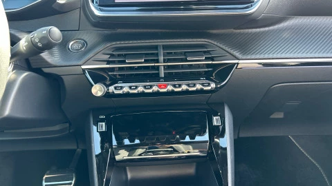 Peugeot 2008 N2008 GT Hybrid 145 eDCS6