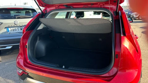 Kia Niro 1.6 GDi HEV 104kW (141CV) Drive