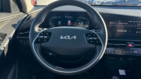 Kia Niro 1.6 GDi HEV 104kW (141CV) Drive