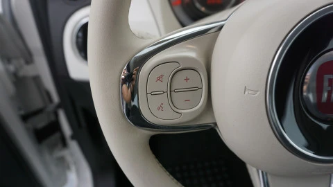 Fiat 500 Club 1.0 Hybrid 51KW (70 CV)