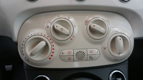 Fiat 500 Club 1.0 Hybrid 51KW (70 CV)