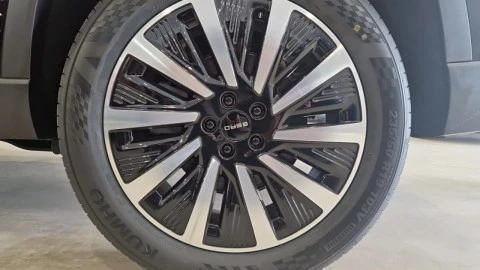 EBRO S800 1.5 TGDI PHEV Premium E-CVT