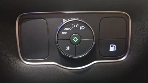 EBRO S800 1.5 TGDI PHEV Premium E-CVT
