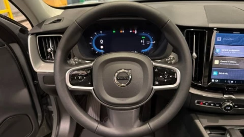 Volvo XC60 T6 Recharge Plus Dark AWD Auto 257 kW (350 CV)