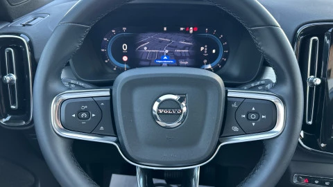 Volvo XC40 2.0 B3 G Core Auto