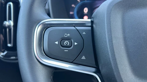 Volvo XC40 2.0 B3 G Core Auto