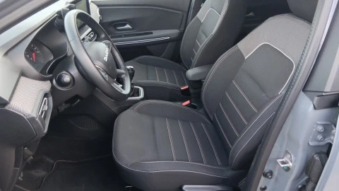 Dacia Jogger Extreme Go 74kW (100CV) ECO-G 7 plazas