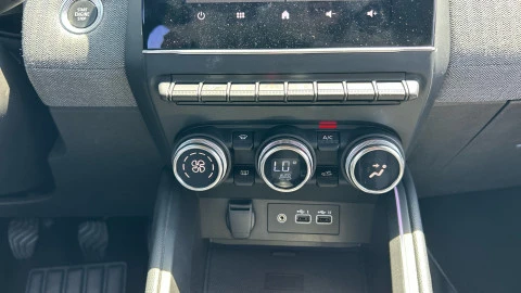 Renault Clio Techno TCe 90 (67kw)