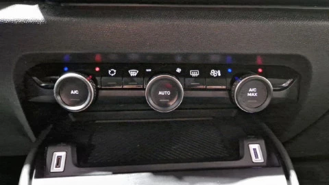 Citroën C4 BlueHDi 110 S&S 6v Feel