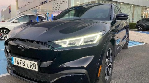 Ford Mustang Mach-E AWD 258kW Batería 98.8Kwh