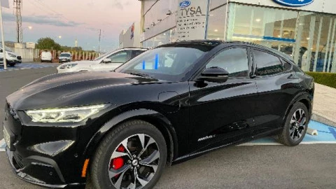 Ford Mustang Mach-E AWD 258kW Batería 98.8Kwh