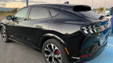 Ford Mustang Mach-E AWD 258kW Batería 98.8Kwh