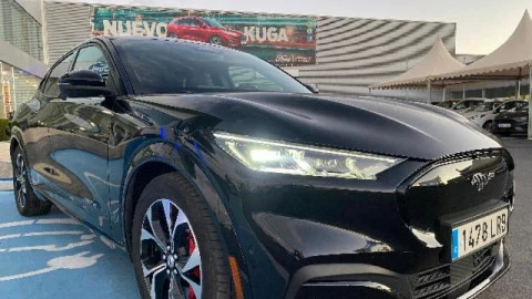 Ford Mustang Mach-E AWD 258kW Batería 98.8Kwh
