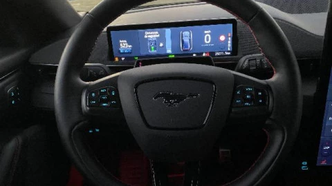 Ford Mustang Mach-E AWD 258kW Batería 98.8Kwh