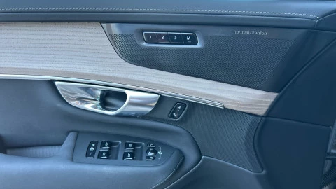 Volvo XC90 2.0 B5 Gasolina AWD Plus Bright Auto