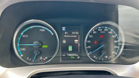 Toyota Rav4 2.5l hybrid 2WD Feel!