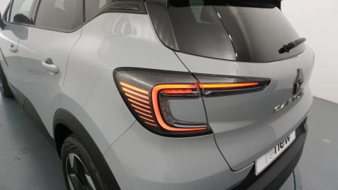 Renault Captur techno Eco-G 100cv (74 kW)