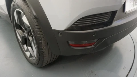 Renault Captur techno Eco-G 100cv (74 kW)