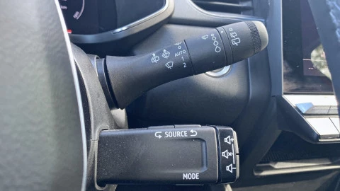 Renault Captur techno Eco-G 100cv (74 kW)