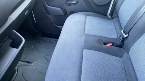 Renault Master Combi 6 L2H2 3300 dCi 99 kW (135 CV)