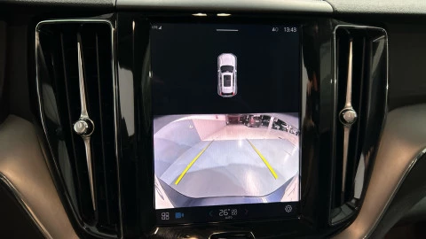 Volvo XC60 2.0 B5 G AWD Core Auto
